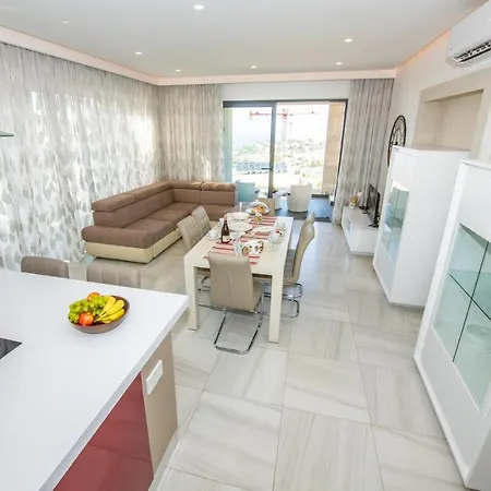 Artist Terrace Apartments Mellieha Exterior photo