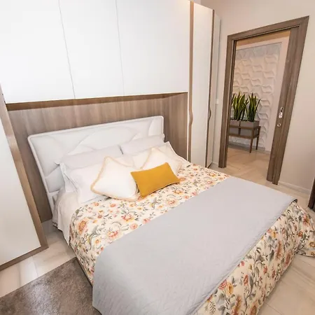 Artist Terrace Apartments Mellieha Exterior photo