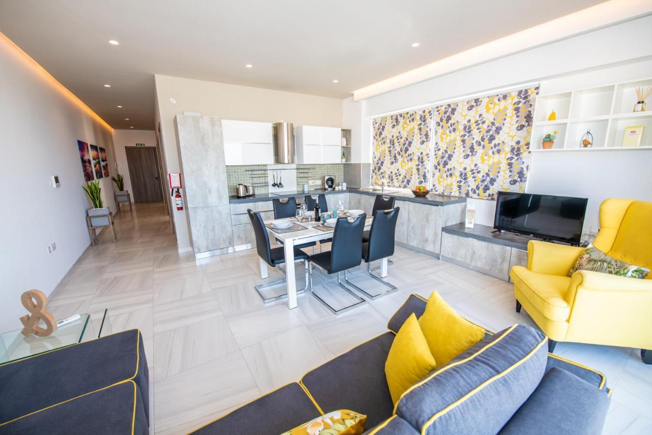 Artist Terrace Apartment