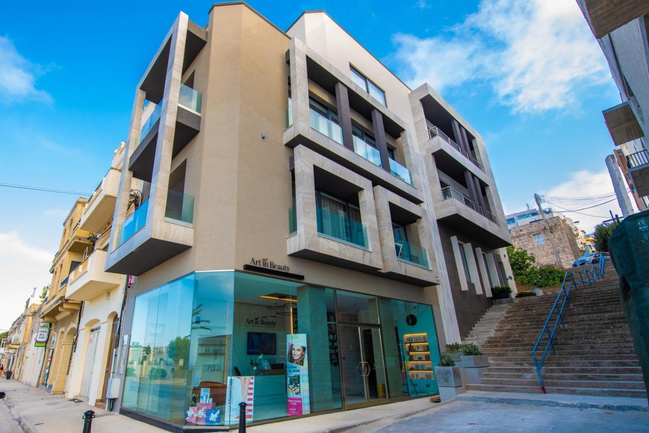 Artist Terrace Apartment *